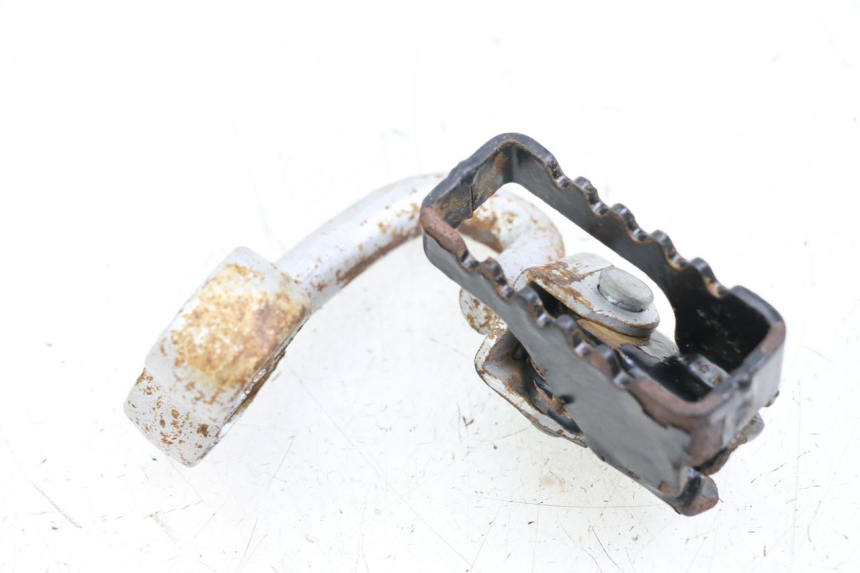 photo de Vorderes rechtes Fußrastenblech HYOSUNG XRX 125 (2000 - 2008) - Hauptansicht