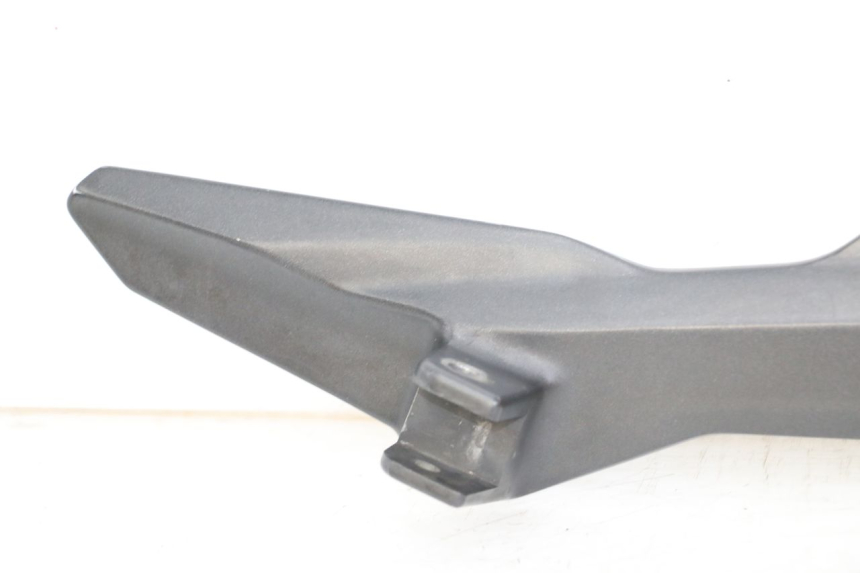 photo de FUSSRASTEN HALTEPLATTEN VORN RECHT YAMAHA XJ6 ABS 600 (2008 - 2016) - Oberflächenzustand und Material