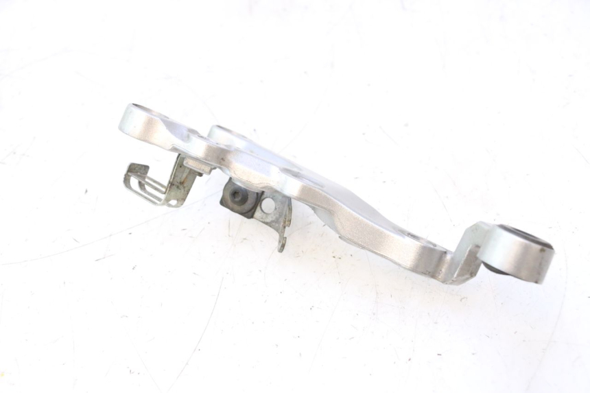 photo de FUSSRASTEN HALTEPLATTEN VORN RECHT YAMAHA YZF R6 600 (2008 - 2009) - Alternative Perspektive