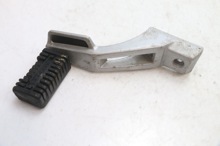 photo de FUSSRASTEN HALTEPLATTEN VORN LINKS PEUGEOT 103 SPX CLIP 50 (1989 - 1992) - Hauptansicht