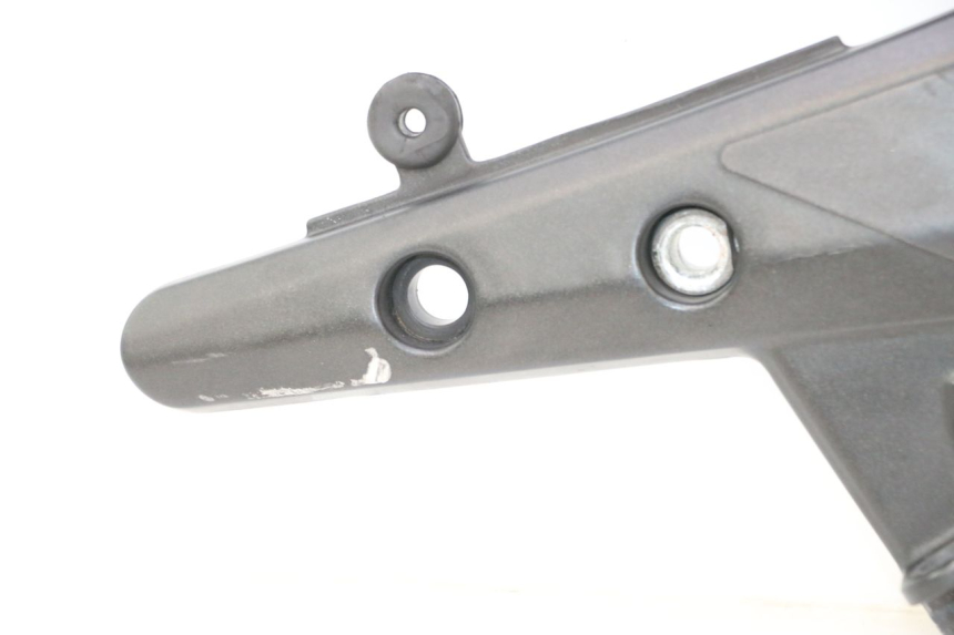 photo de FUSSRASTEN HALTEPLATTEN VORN LINKS KAWASAKI ER-6 ER6 F ABS 650 (2012 - 2016) - Geprüftes Gebrauchtteil