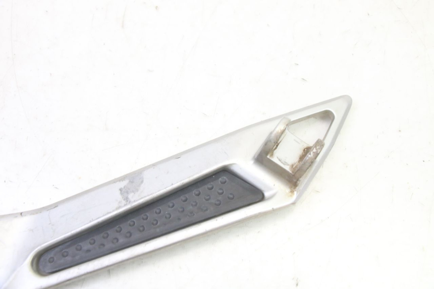 photo de LINKE VORDERE FUßRASTENHALTERUNG YAMAHA FJR ABS 1300 (2006 - 2012) - Zoom auf Gebrauchszustand