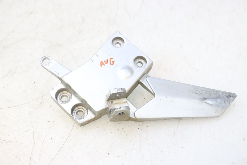 photo de FUSSRASTEN HALTEPLATTEN VORN LINKS YAMAHA FJR 1300 (2001 - 2005) - Hauptansicht