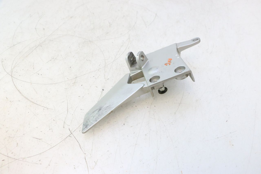 photo de FUSSRASTEN HALTEPLATTEN VORN LINKS YAMAHA FJR 1300 (2001 - 2005) - Technische Nahaufnahme