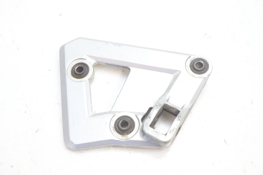 photo de FUSSRASTEN HALTEPLATTEN VORN LINKS SUZUKI GSX F GSXF 750 (1988 - 1998) - Hauptansicht