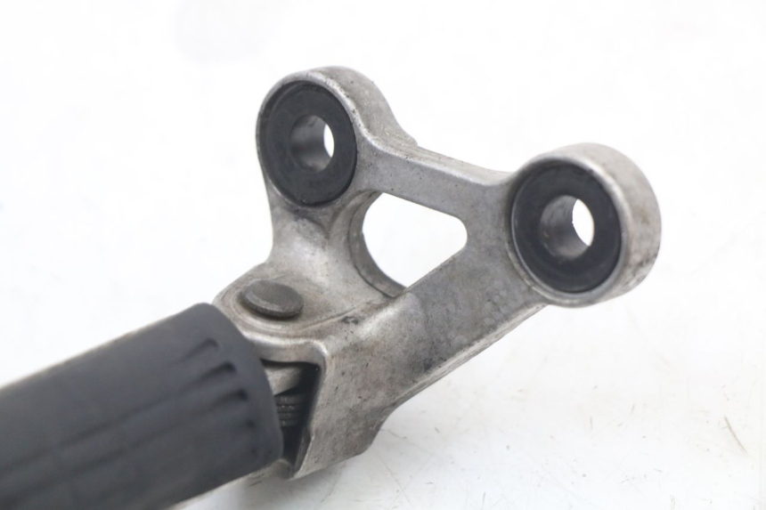 photo de FUSSRASTEN HALTEPLATTEN VORN LINKS HONDA CBR F 1000 (1993 - 1996) - Technische Nahaufnahme