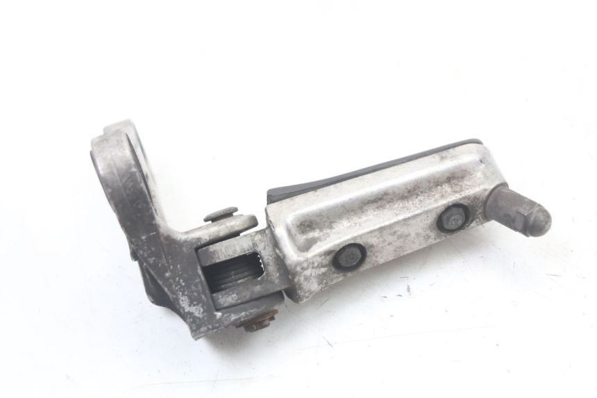 photo de FUSSRASTEN HALTEPLATTEN VORN LINKS HONDA CBR F 1000 (1993 - 1996) - Details der Befestigungspunkte