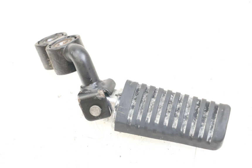 photo de FUSSRASTEN HALTEPLATTEN VORN LINKS KYMCO K-PW K-PIPE 50 (2012 - 2017) - Detailansicht des Bauteils