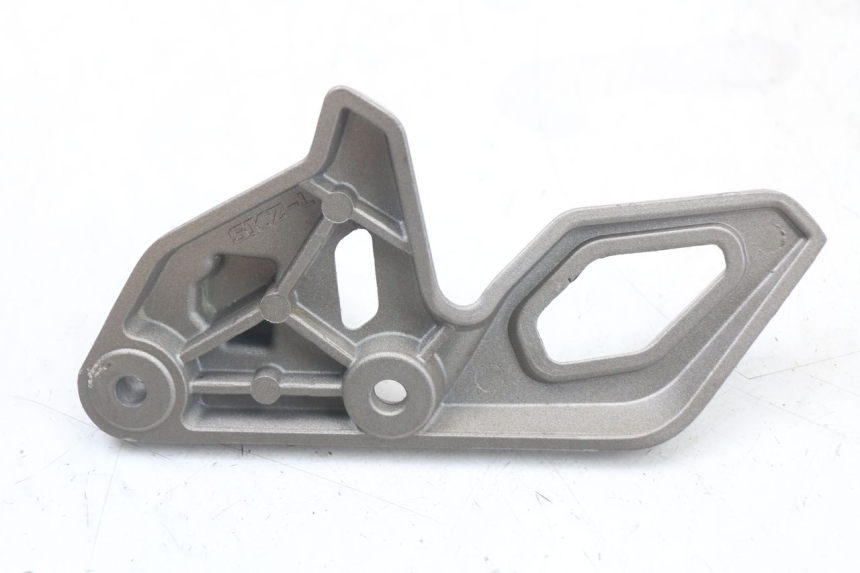 photo de FUSSRASTEN HALTEPLATTEN VORN LINKS MASAI SCRAMBLER SPORT 125 (2021 - 2025) - Gesamtansicht des Produkts