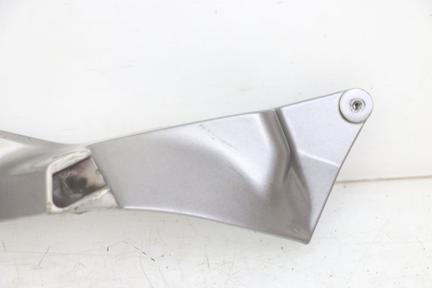 photo de FUSSRASTEN HALTEPLATTEN VORN LINKS HONDA NTV DEAUVILLE ABS 700 (2007 - 2016) - Kennzeichnungen und Originalreferenzen