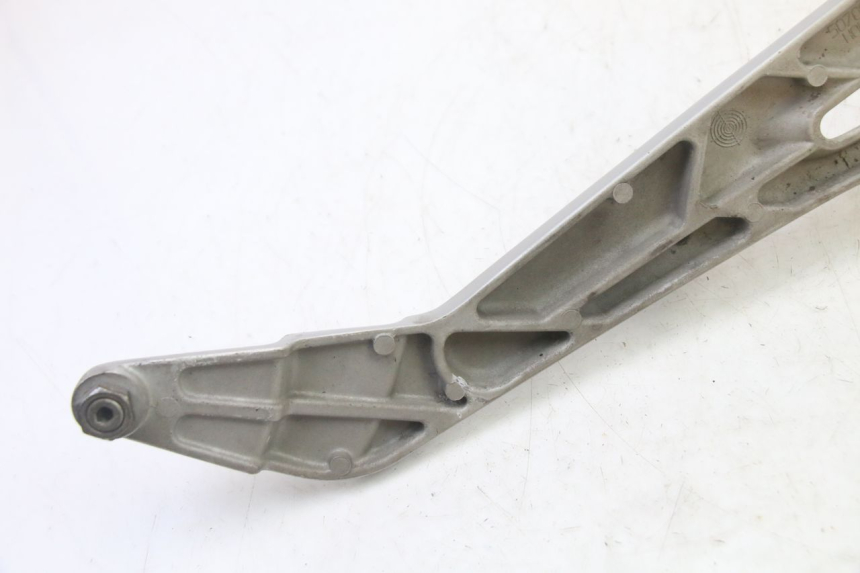 photo de FUSSRASTEN HALTEPLATTEN VORN LINKS HONDA NTV DEAUVILLE 650 (2001 - 2006) - Gesamtansicht des Produkts