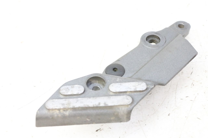 photo de FUSSRASTEN HALTEPLATTEN VORN LINKS TRIUMPH SPRINT 900 (1995 - 1998) - Alternative Perspektive