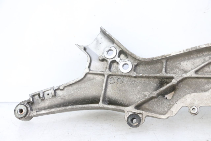 photo de FUSSRASTEN HALTEPLATTEN VORN LINKS HONDA ST PAN EUROPEAN 1300 (2002 - 2013) - Technische Nahaufnahme