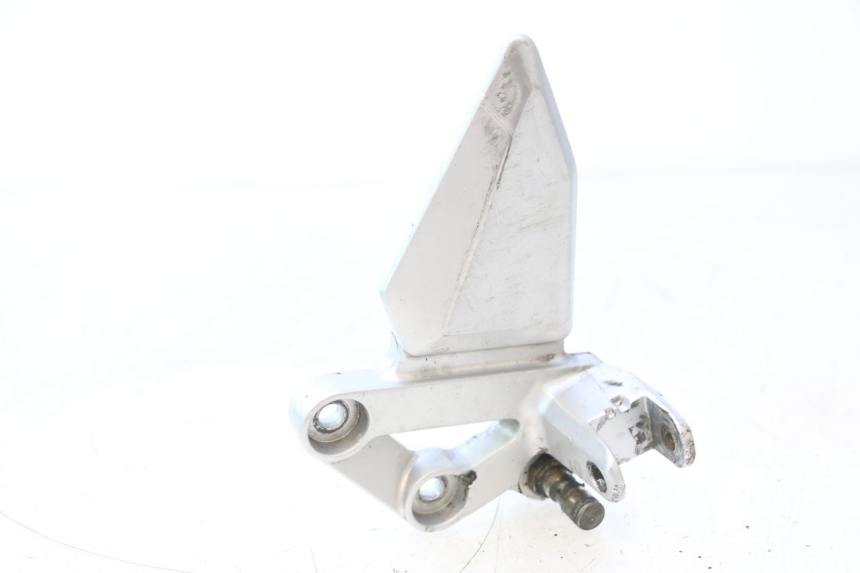 photo de FUSSRASTEN HALTEPLATTEN VORN LINKS SUZUKI SV S 650 (2003 - 2009) - Detailansicht des Bauteils