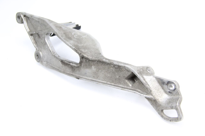 photo de FUSSRASTEN HALTEPLATTEN VORN LINKS YAMAHA TDM ABS 900 (2002 - 2014) - Alternative Perspektive