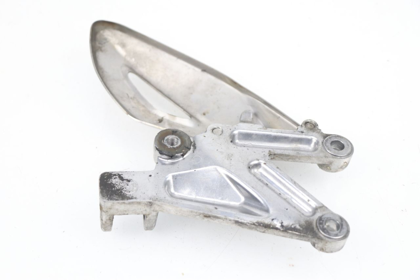 photo de FUSSRASTEN HALTEPLATTEN VORN LINKS TRIUMPH STREET TRIPLE 675 (2007 - 2012) - Detailansicht des Bauteils