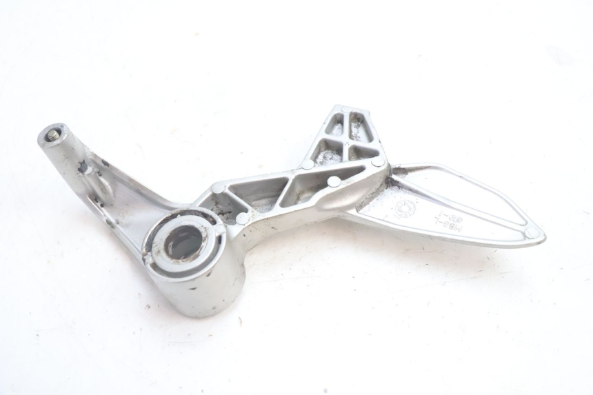 photo de LINKE VORDERE FUßRASTENHALTERUNG HONDA VFR FI RC46 800 (1998 - 2001) - Details der Befestigungspunkte