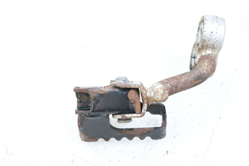 photo de Vorderes linkes Fußrastenblech HYOSUNG XRX 125 (2000 - 2008) - Detailansicht des Bauteils