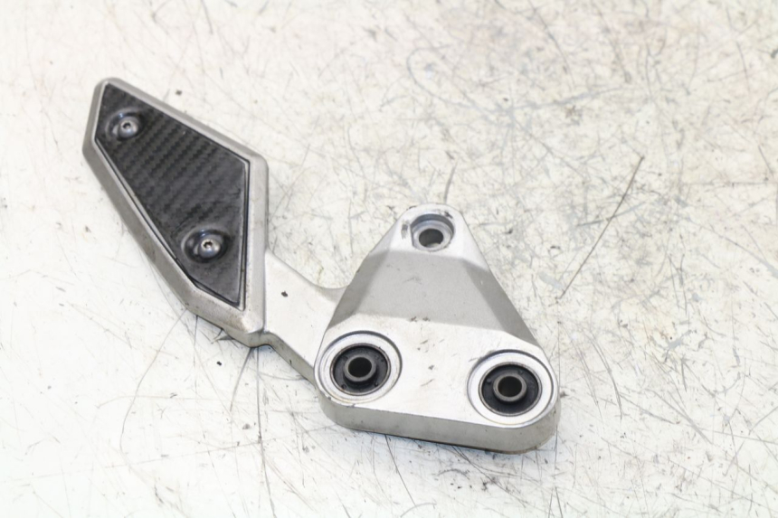 photo de FUSSRASTEN HALTEPLATTEN VORN LINKS YAMAHA FZ1 FAZER 1000 (2007 - 2009) - Hauptansicht