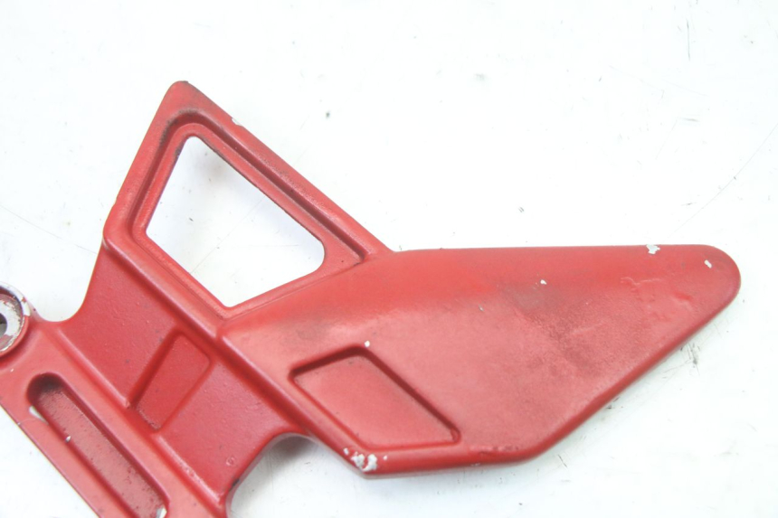 photo de FUSSRASTEN HALTEPLATTEN VORN LINKS YAMAHA TZR 50 (2008 - 2016) - Zoom auf Gebrauchszustand