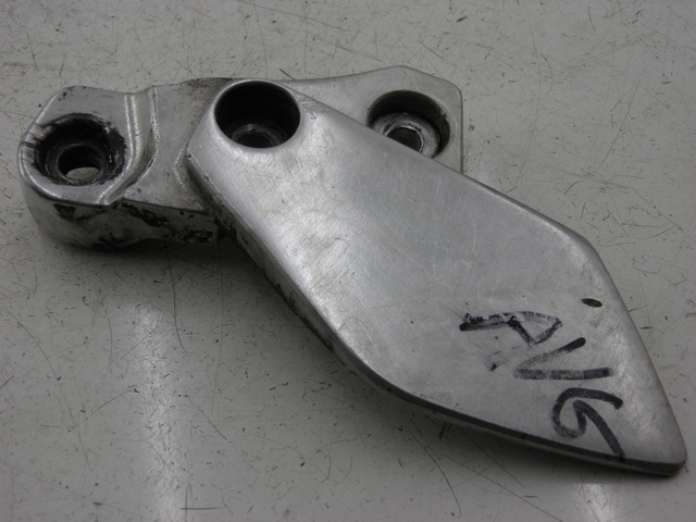 photo de FUSSRASTEN HALTEPLATTEN VORN LINKS YAMAHA XJR 1300 (1998 - 2002) - Hauptansicht