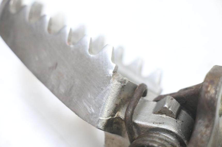 photo de FUSSRASTEN HALTEPLATTEN VORN LINKS YAMAHA YZ 125 (2006 - 2016) - Alternative Perspektive