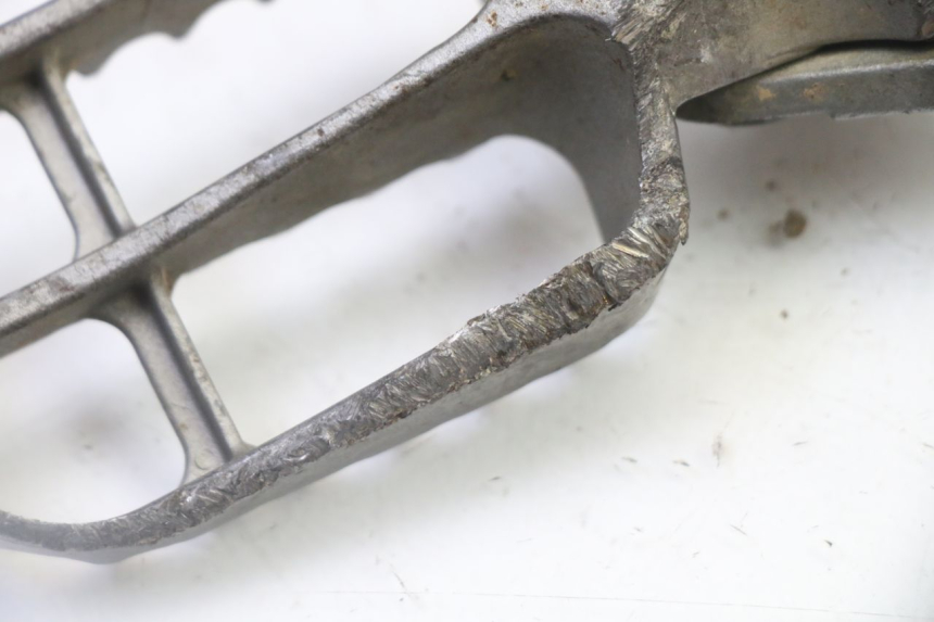 photo de FUSSRASTEN HALTEPLATTEN VORN LINKS YAMAHA YZF YZ-F 450 (2014 - 2016) - Gesamtansicht des Produkts