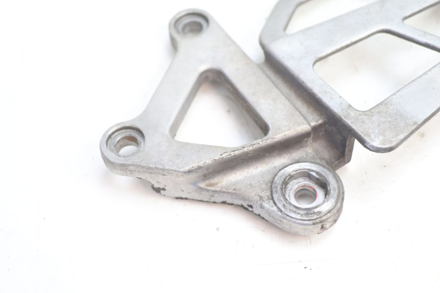 photo de FUSSRASTEN HALTEPLATTEN VORN LINKS KAWASAKI ZX-6R ZX6R 600 (1995 - 1997) - Detailansicht des Bauteils