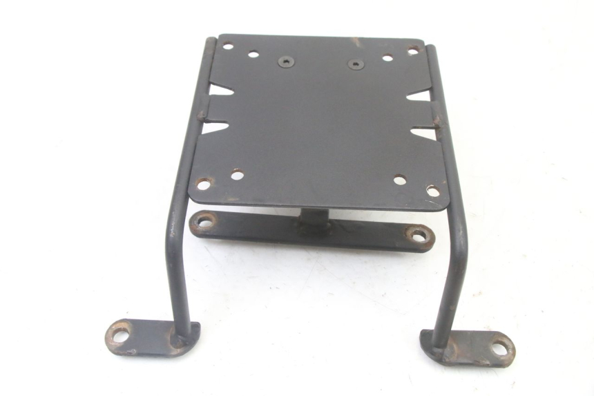 photo de GEPÄCKTRÄGER MBK FLAME X 125 (2007 - 2016) - Zoom auf Gebrauchszustand