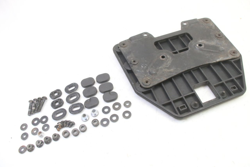 photo de GEPÄCKTRÄGER HONDA ST PAN EUROPEAN 1300 (2002 - 2013) - Oberflächenzustand und Material