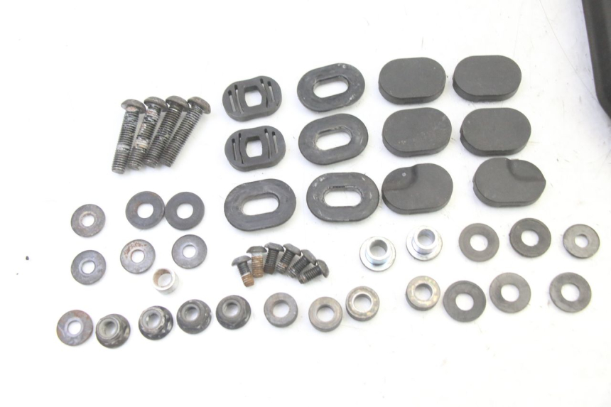 photo de GEPÄCKTRÄGER HONDA ST PAN EUROPEAN 1300 (2002 - 2013) - Geprüftes Gebrauchtteil