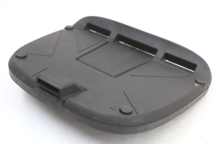 photo de GEPÄCKTRÄGER PIAGGIO X10 125 (2012 - 2017) - Hauptansicht