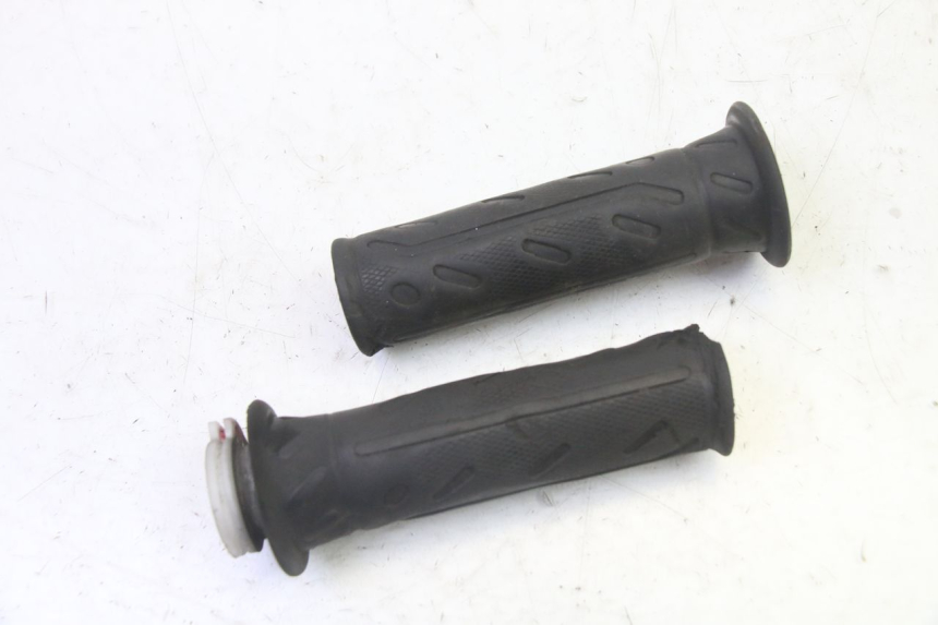 photo de GASGRIFF KYMCO AGILITY NAKED RENOUVO 2T 50 (2011 - 2018) - Hauptansicht