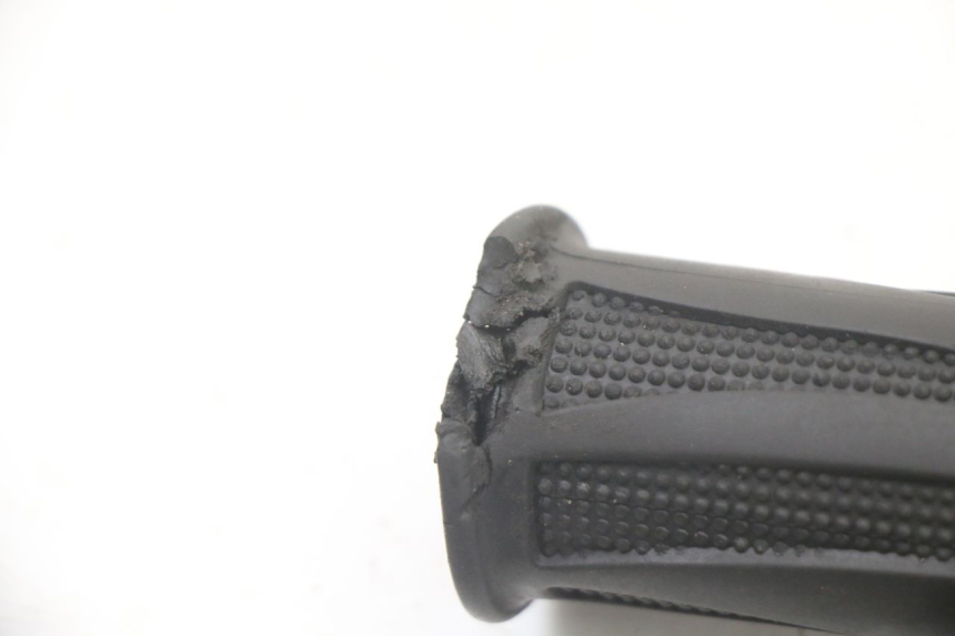 photo de GASGRIFF APRILIA ATLANTIC 125 (2003 - 2009) - Details der Befestigungspunkte