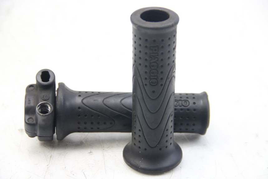 photo de GASGRIFF PIAGGIO BEVERLY 125 (2010 - 2015) - Detailansicht des Bauteils