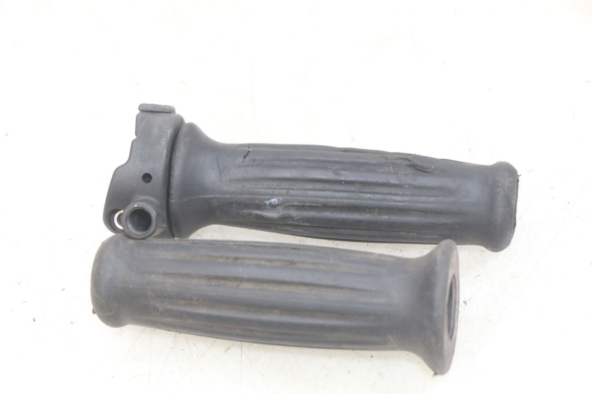 photo de GASGRIFF PEUGEOT DJANGO 4T 50 (2014 - 2019) - Zoom auf Gebrauchszustand