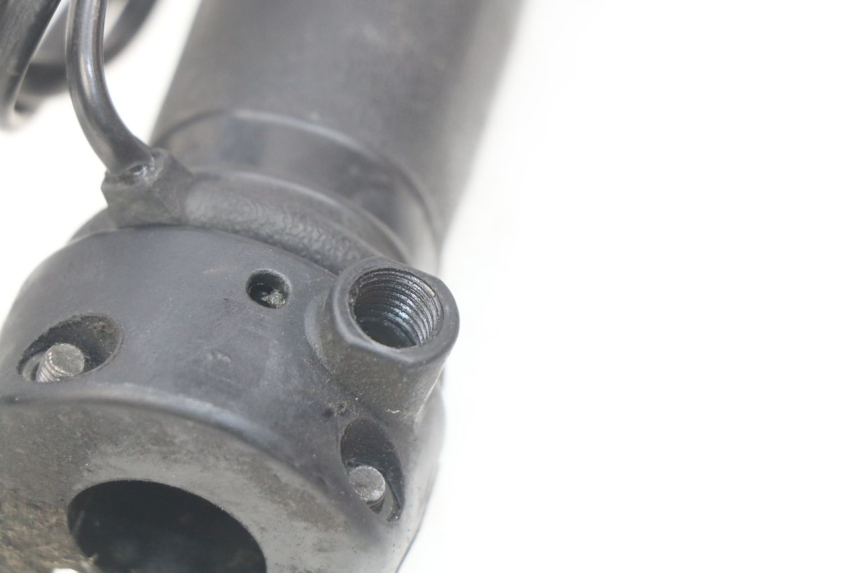 photo de GASGRIFF HONDA FES PANTHEON 2T 125 (1998 - 2002) - Details der Befestigungspunkte