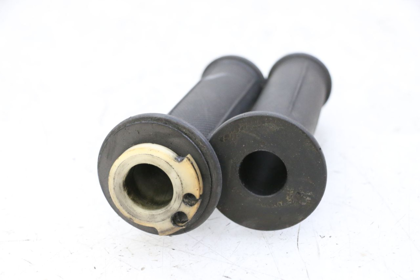 photo de GASGRIFF YAMAHA FJ 36Y 1100 (1984 - 1985) - Alternative Perspektive