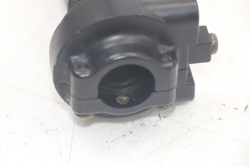 photo de GASGRIFF MBK FLAME X 125 (2004 - 2007) - Alternative Perspektive