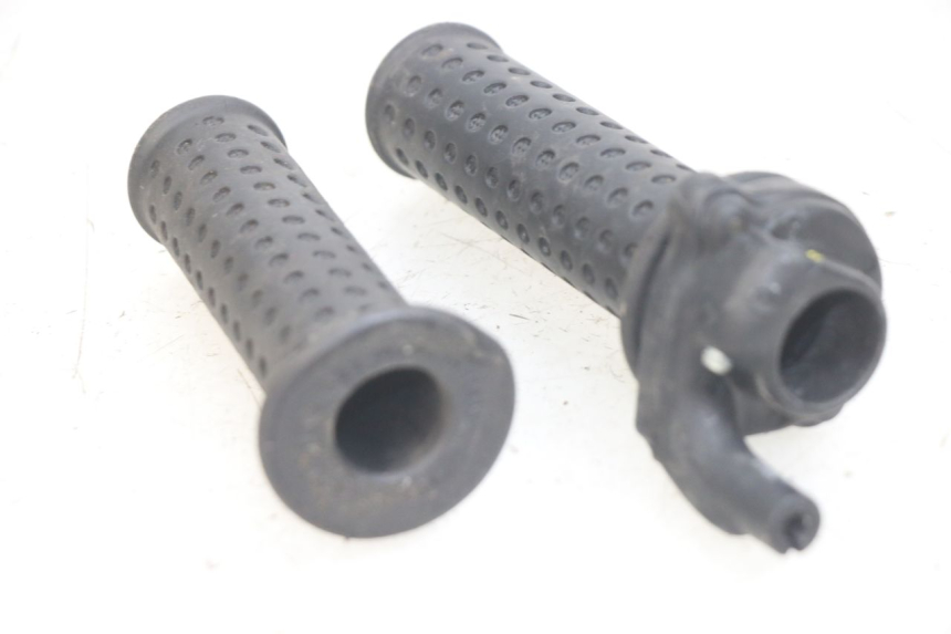 photo de GASGRIFF PIAGGIO FLY 125 (2005 - 2012) - Detailansicht des Bauteils