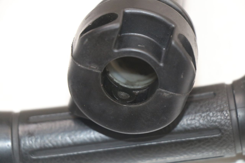 photo de GASGRIFF HONDA NES AROBASE 125 (2000 - 2003) - Alternative Perspektive