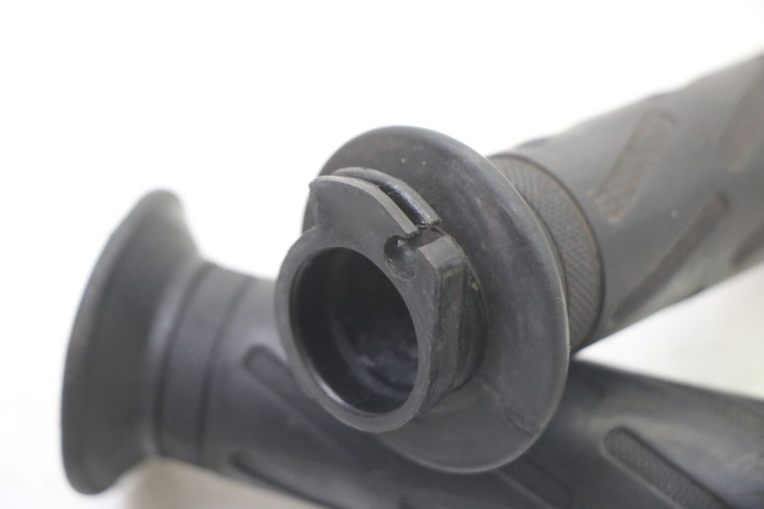 photo de GASGRIFF PEUGEOT KISBEE 2T 50 (2018 - 2022) - Zoom auf Gebrauchszustand