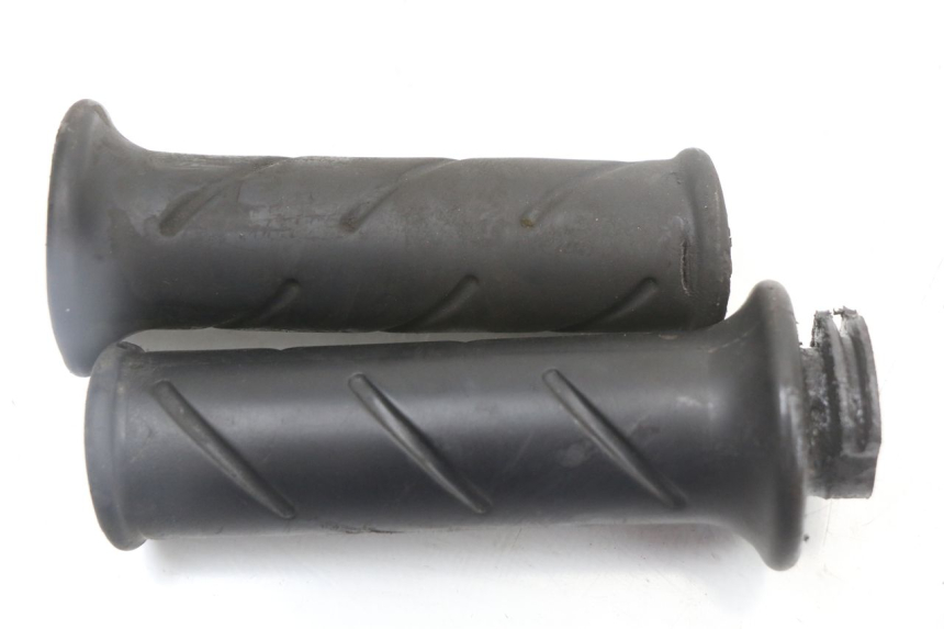 photo de GASGRIFF PEUGEOT KISBEE 4T 50 (2018 - 2022) - Detailansicht des Bauteils