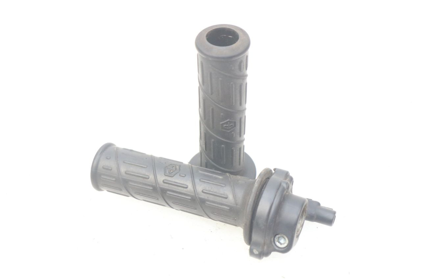 photo de GASGRIFF PIAGGIO LIBERTY 4T 50 (2004 - 2008) - Hauptansicht