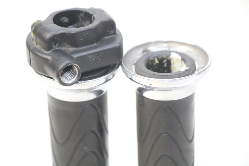 photo de GASGRIFF PIAGGIO LIBERTY IGET 4T 50 (2015 - 2020) - Zoom auf Gebrauchszustand