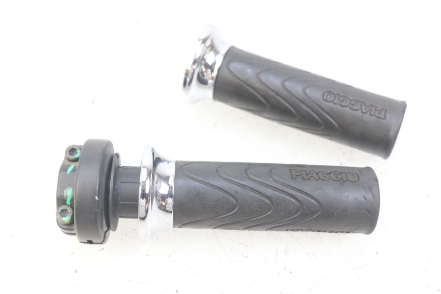 photo de GASGRIFF PIAGGIO LIBERTY IGET 4T 50 (2015 - 2020) - Hauptansicht