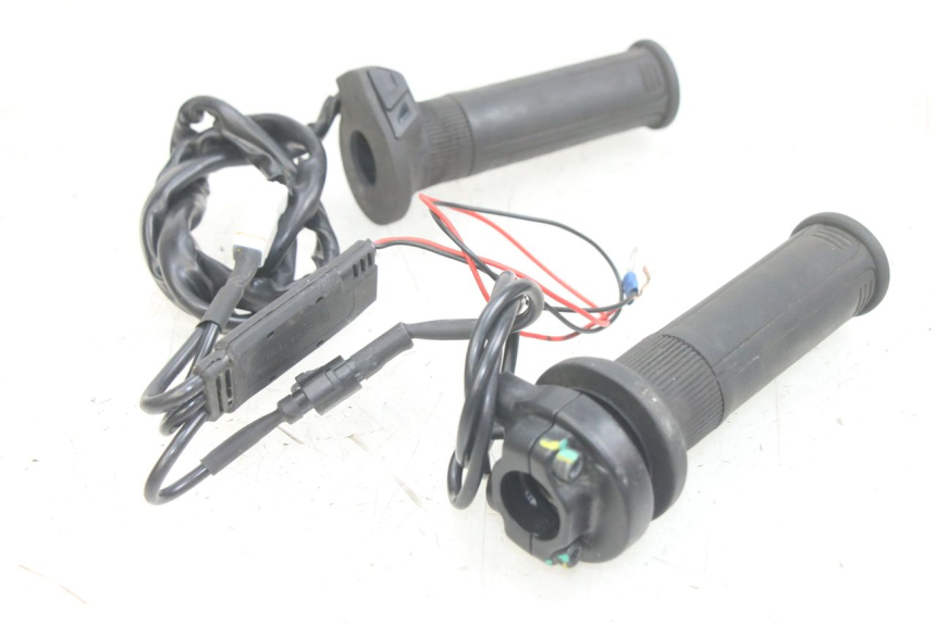 photo de GASGRIFF PIAGGIO MEDLEY 125 (2016 - 2023) - Technische Nahaufnahme