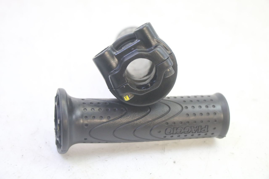 photo de GASGRIFF PIAGGIO MP3 HPE 350 (2018 - 2020) - Zoom auf Gebrauchszustand