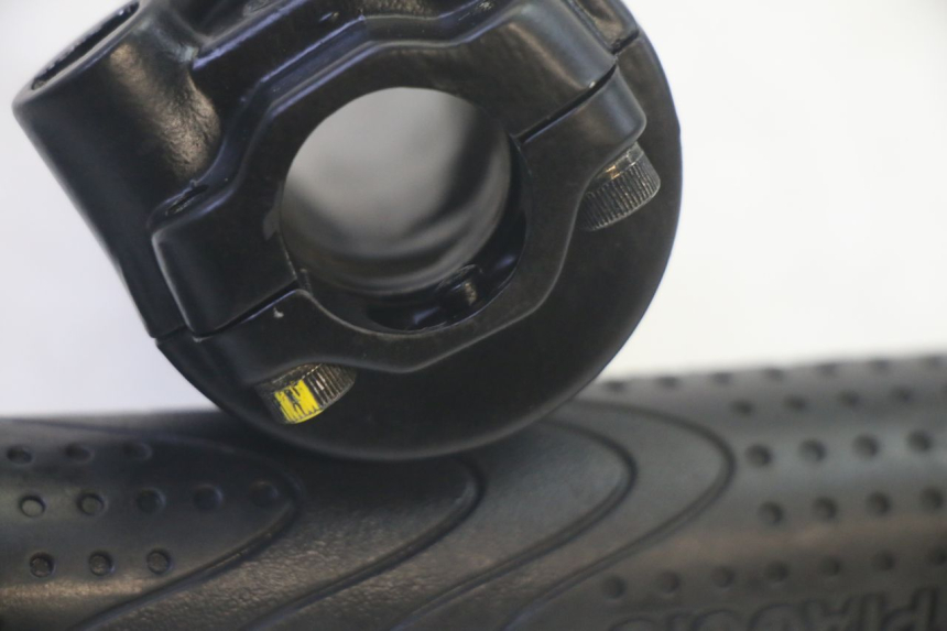 photo de GASGRIFF PIAGGIO MP3 HPE 350 (2018 - 2020) - Alternative Perspektive