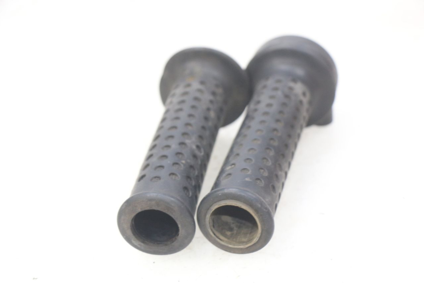 photo de GASGRIFF PIAGGIO MP3 LT 400 (2007 - 2012) - Alternative Perspektive